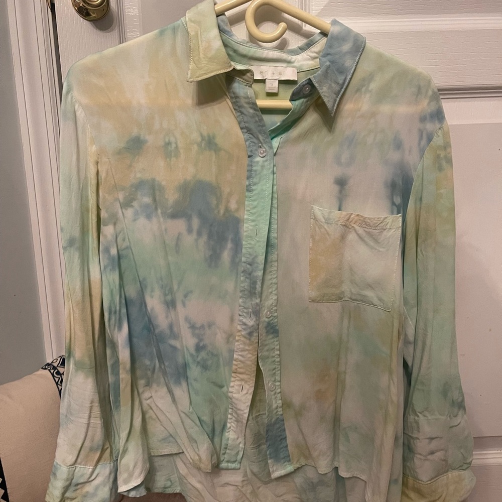 ANTHROPOLOGIE Tie Dye Button Down. Size Small
